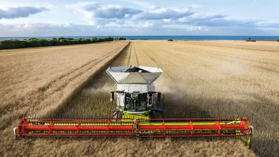 CLAAS LEXION 8900-7400